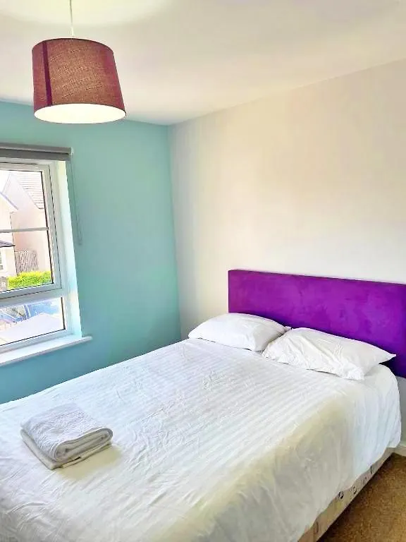 Newbuild - 3 Bedrooms, 2 Baths,5 Mins From Airport EDI 0*,  Großbritannien
